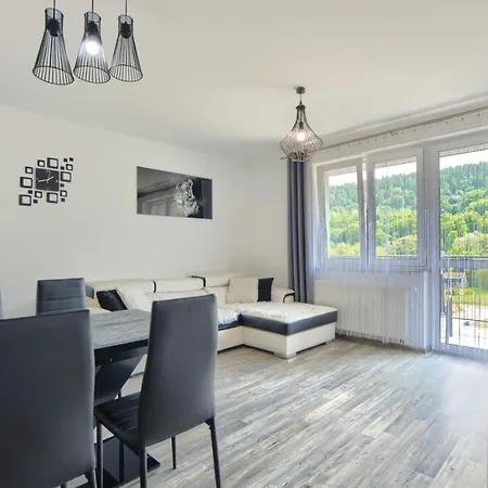 Apartament Glamour Ustrzyki Dolne Exterior photo