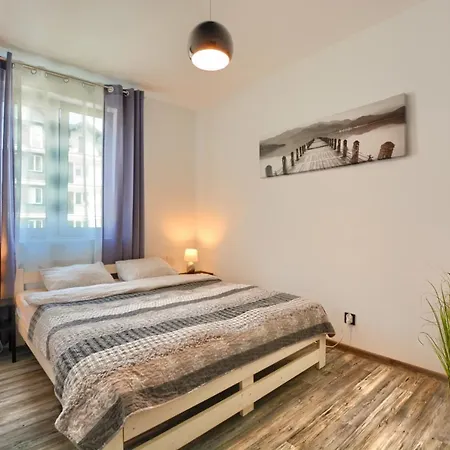 Apartament Glamour Ustrzyki Dolne Exterior photo
