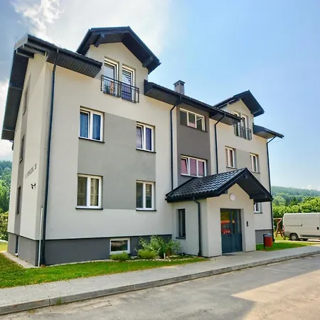 Apartament Glamour Ustrzyki Dolne Exterior photo
