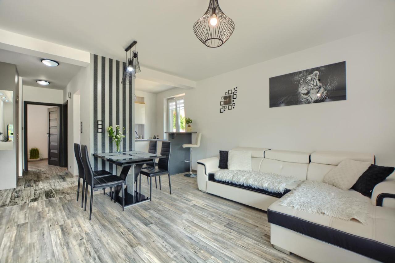 Glamour Apartment